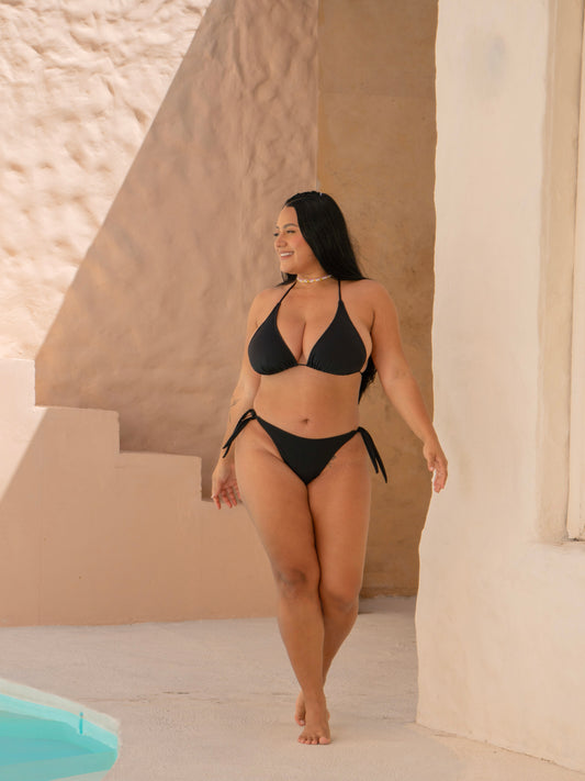 Bikini Negro Mujer Alma Libre – Top Triángulo y Panty Ajustable