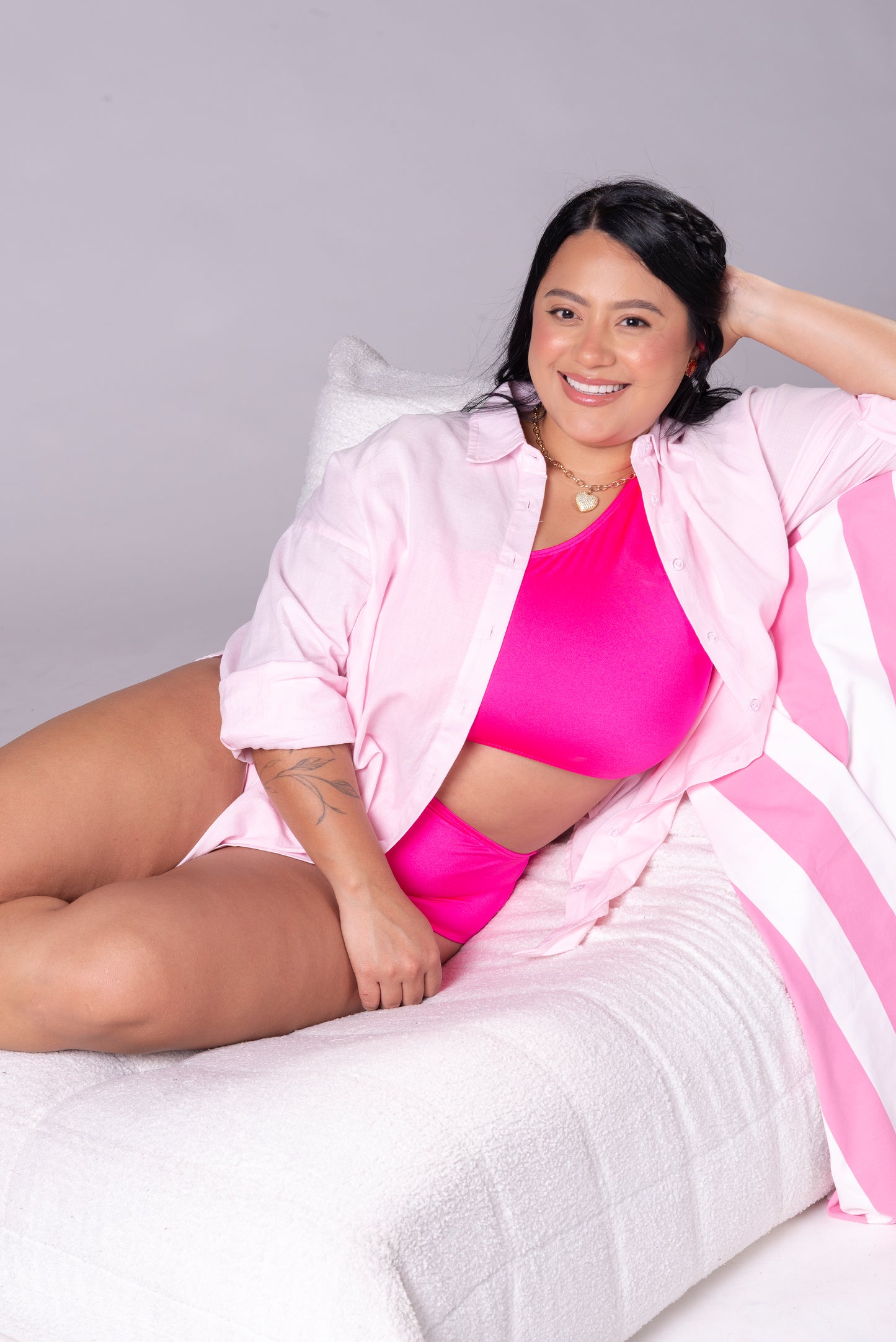 Camisera de Lino Rosada Mujer – Cover Up Ligero de Playa